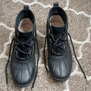 UGG Heather Boots - Waterproof Black size 9 UGG